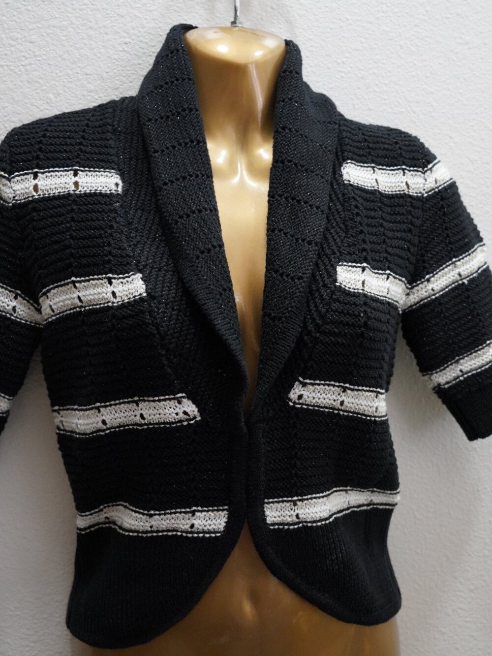 White House Black Market Short Sleeve Cardigan size XS